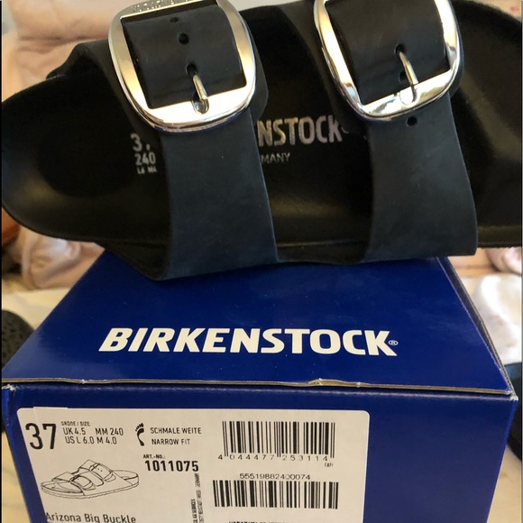 Birkenstock Shoes - Birkenstock Arizona Black leather sandal